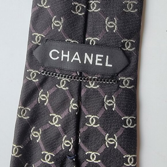 CHANEL Men's Vintage Tie 100% Silk Made in Italy black with small white CCs - Picture 2 of 6